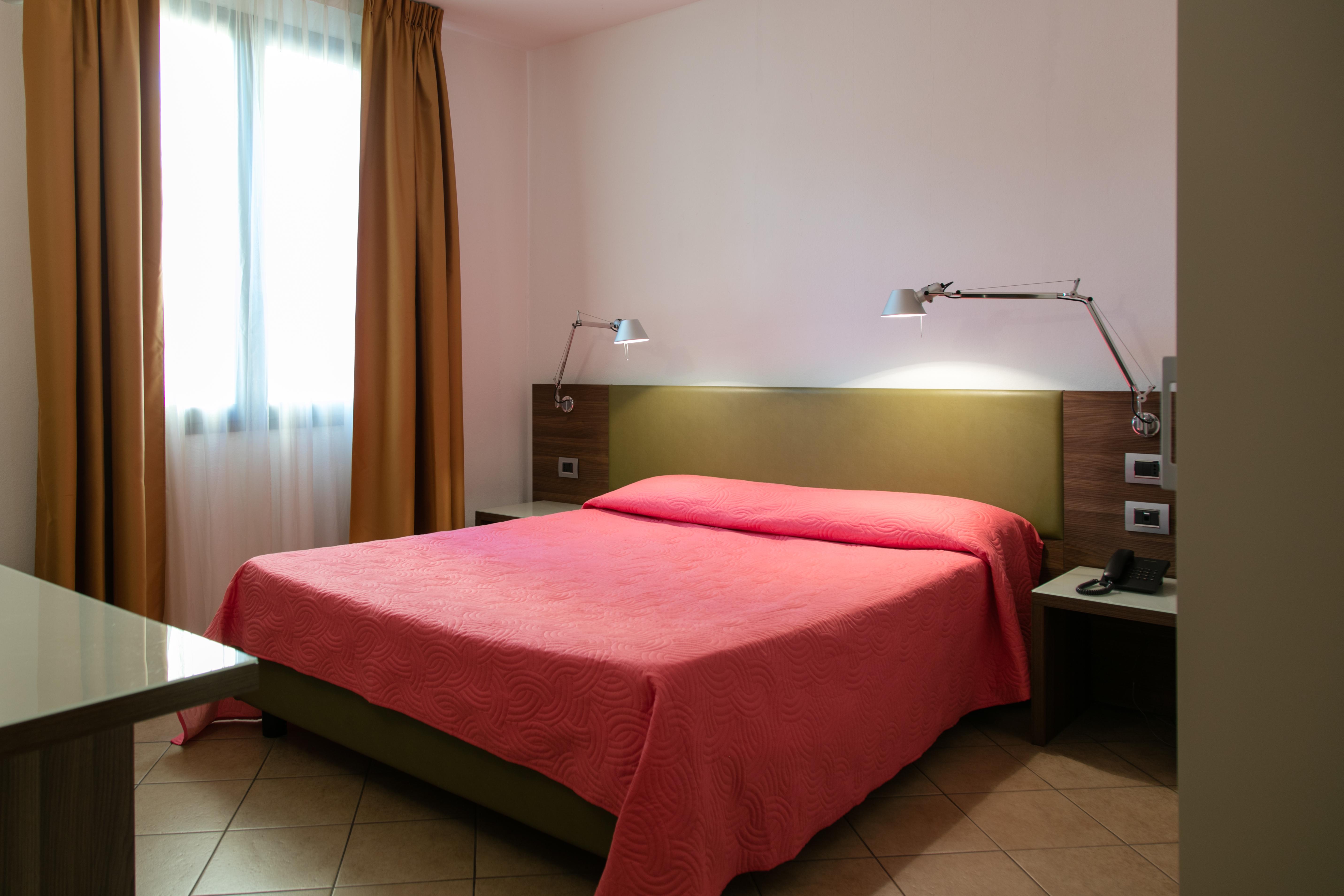 Hotel Del Parco Віджевано Екстер'єр фото