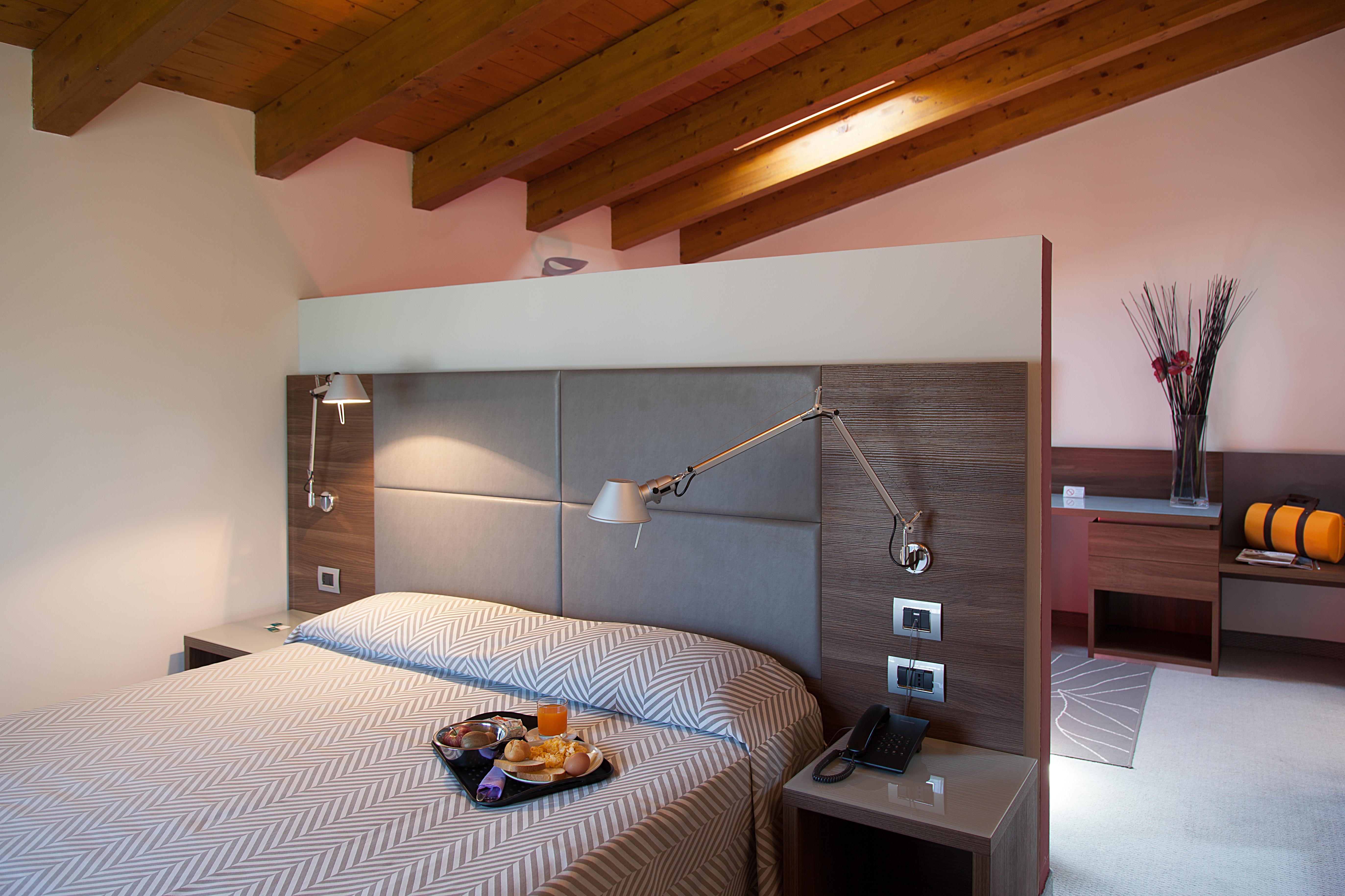 Hotel Del Parco Віджевано Екстер'єр фото
