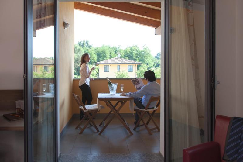 Hotel Del Parco Віджевано Екстер'єр фото